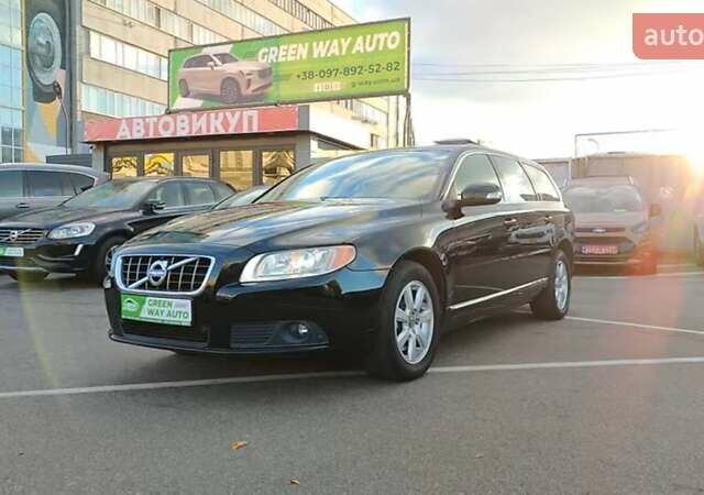 Чорний Вольво V70, об'ємом двигуна 1.98 л та пробігом 241 тис. км за 12800 $, фото 1 на Automoto.ua