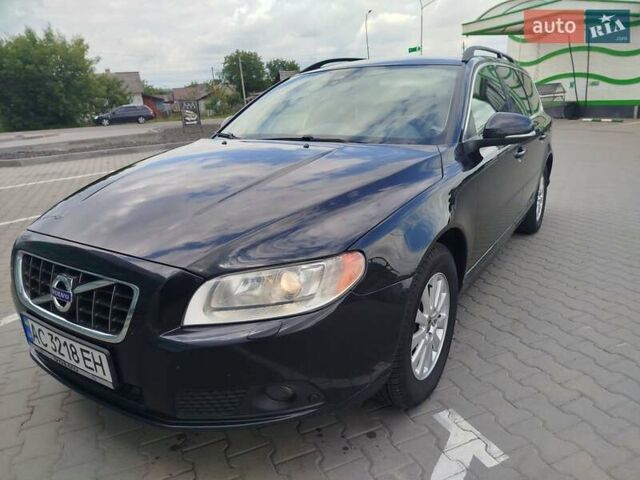 Черный Вольво В70, объемом двигателя 2.4 л и пробегом 264 тыс. км за 12500 $, фото 1 на Automoto.ua