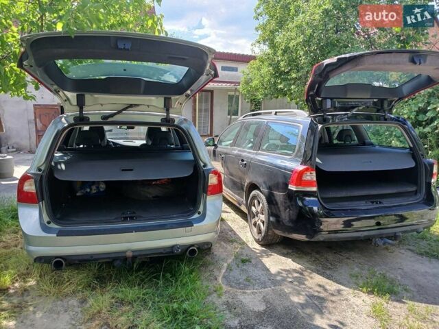 Чорний Вольво V70, об'ємом двигуна 2 л та пробігом 220 тис. км за 11000 $, фото 1 на Automoto.ua