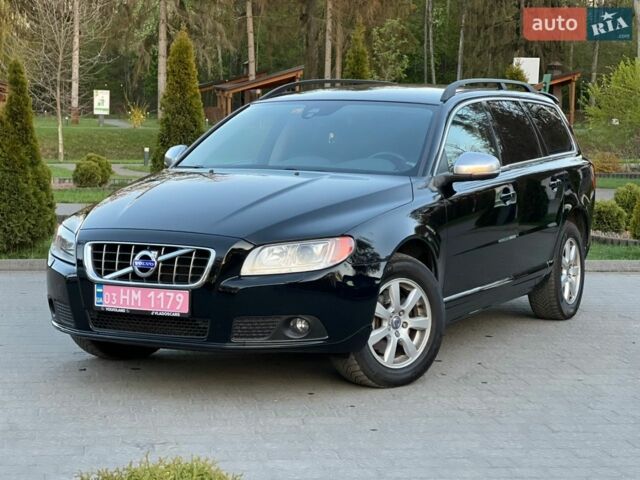 Чорний Вольво V70, об'ємом двигуна 2.4 л та пробігом 288 тис. км за 14290 $, фото 1 на Automoto.ua