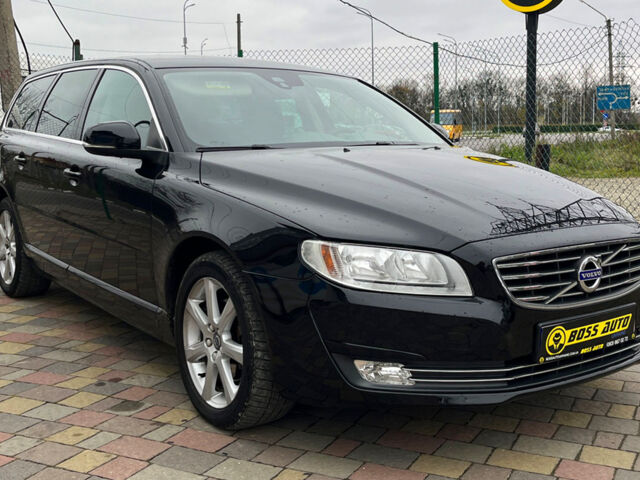 Чорний Вольво V70, об'ємом двигуна 2 л та пробігом 255 тис. км за 13500 $, фото 1 на Automoto.ua