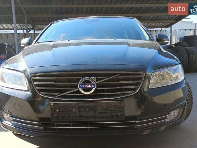 Черный Вольво В70, объемом двигателя 1.6 л и пробегом 280 тыс. км за 5500 $, фото 1 на Automoto.ua