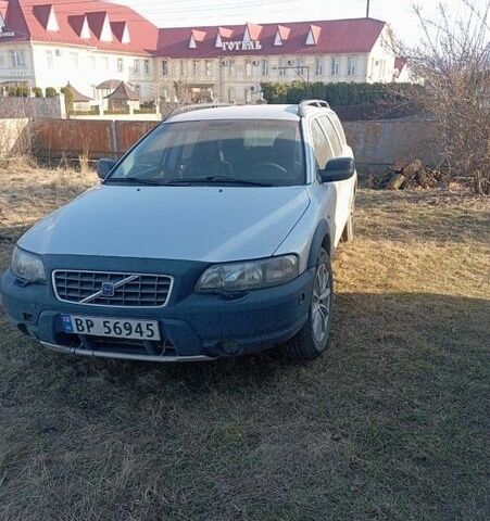 Вольво В70, объемом двигателя 2.44 л и пробегом 375 тыс. км за 2999 $, фото 1 на Automoto.ua