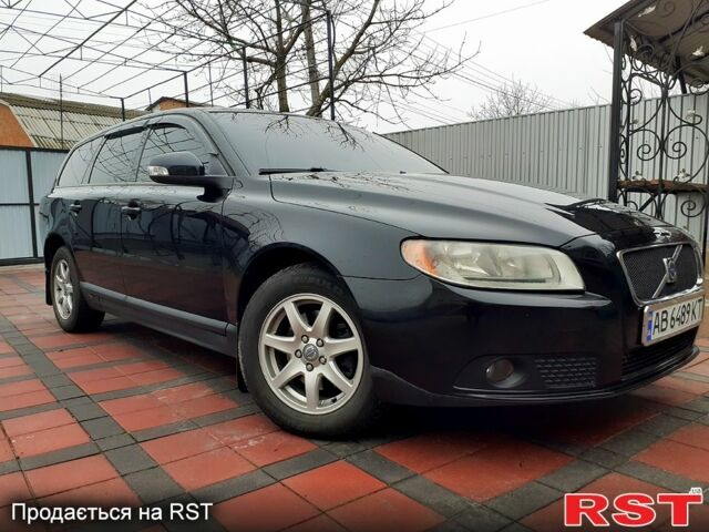 Вольво В70, объемом двигателя 2 л и пробегом 250 тыс. км за 8900 $, фото 1 на Automoto.ua