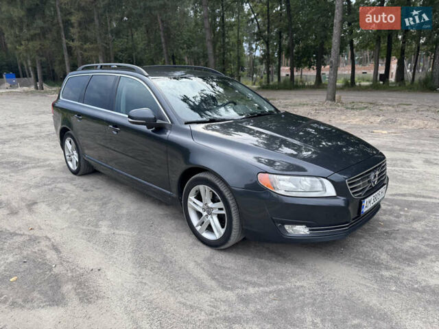 Вольво В70, объемом двигателя 2 л и пробегом 243 тыс. км за 11500 $, фото 1 на Automoto.ua