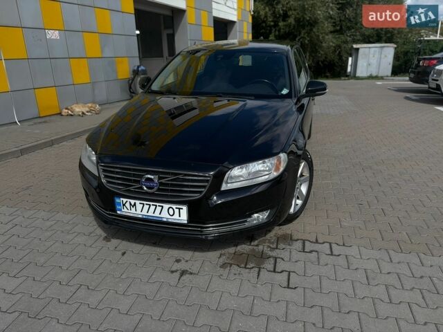 Вольво V70, об'ємом двигуна 1.6 л та пробігом 240 тис. км за 10500 $, фото 1 на Automoto.ua