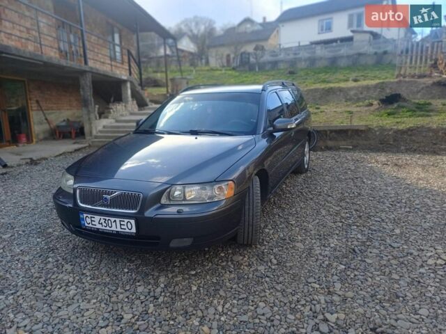 Сірий Вольво V70, об'ємом двигуна 2 л та пробігом 382 тис. км за 3700 $, фото 1 на Automoto.ua