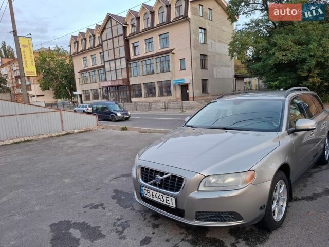 Сірий Вольво V70, об'ємом двигуна 2 л та пробігом 299 тис. км за 8000 $, фото 1 на Automoto.ua