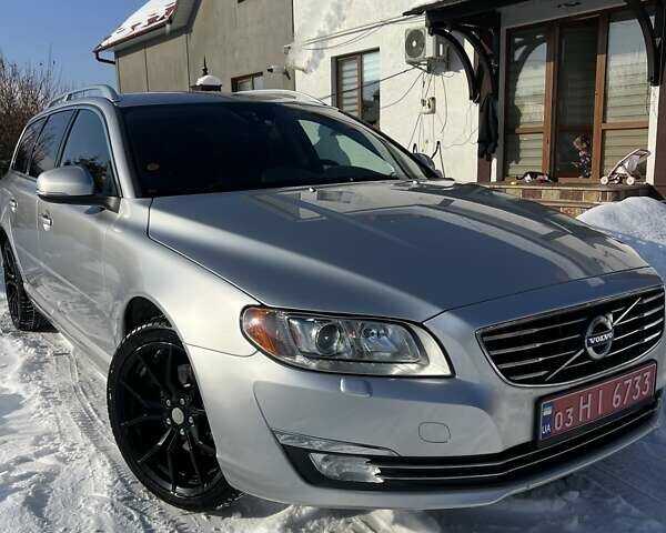 Сірий Вольво V70, об'ємом двигуна 2 л та пробігом 298 тис. км за 13800 $, фото 1 на Automoto.ua