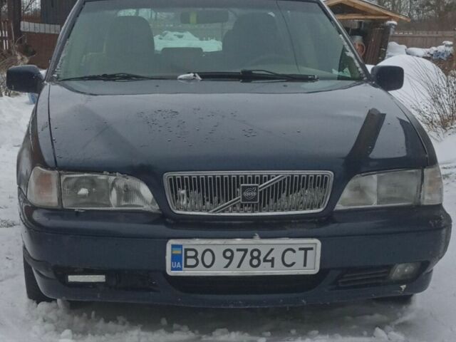 Синій Вольво V70, об'ємом двигуна 2 л та пробігом 345 тис. км за 4700 $, фото 1 на Automoto.ua