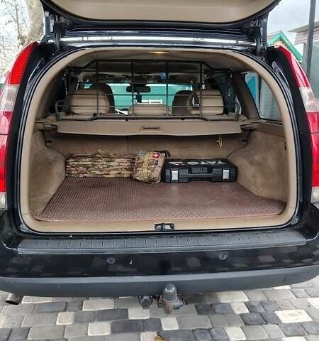 Синий Вольво В70, объемом двигателя 2.4 л и пробегом 377 тыс. км за 6400 $, фото 1 на Automoto.ua