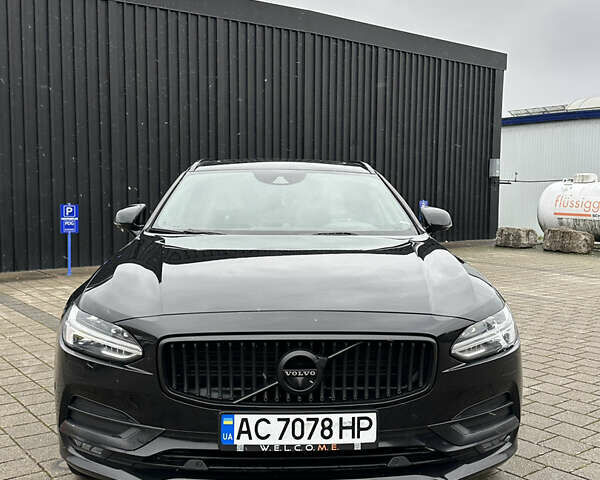 Чорний Вольво В90, об'ємом двигуна 1.97 л та пробігом 320 тис. км за 25000 $, фото 1 на Automoto.ua