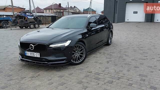 Черный Вольво В90, объемом двигателя 1.97 л и пробегом 263 тыс. км за 28900 $, фото 1 на Automoto.ua