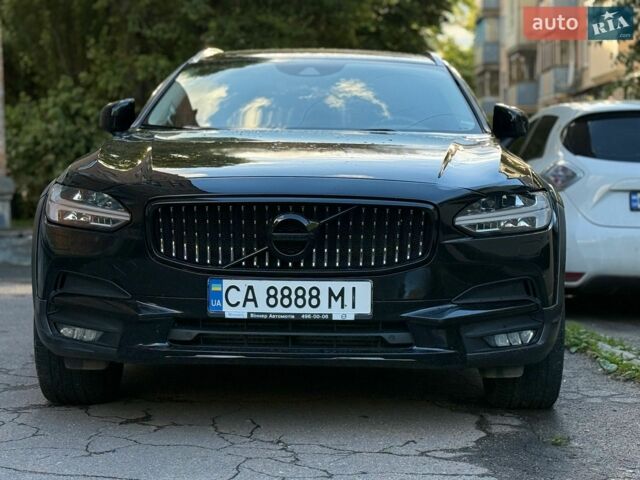 Черный Вольво В90, объемом двигателя 1.97 л и пробегом 160 тыс. км за 30000 $, фото 1 на Automoto.ua