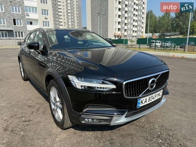 Чорний Вольво В90, об'ємом двигуна 1.97 л та пробігом 123 тис. км за 26500 $, фото 1 на Automoto.ua