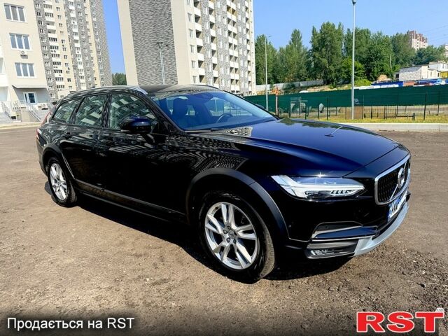 Чорний Вольво В90, об'ємом двигуна 2 л та пробігом 125 тис. км за 22600 $, фото 1 на Automoto.ua