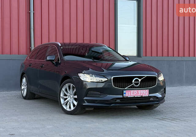 Черный Вольво В90, объемом двигателя 2 л и пробегом 230 тыс. км за 20500 $, фото 1 на Automoto.ua
