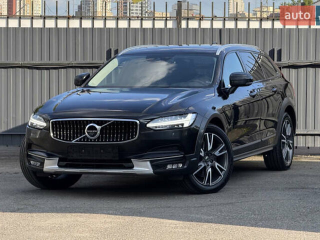 Чорний Вольво В90, об'ємом двигуна 1.97 л та пробігом 325 тис. км за 32000 $, фото 1 на Automoto.ua