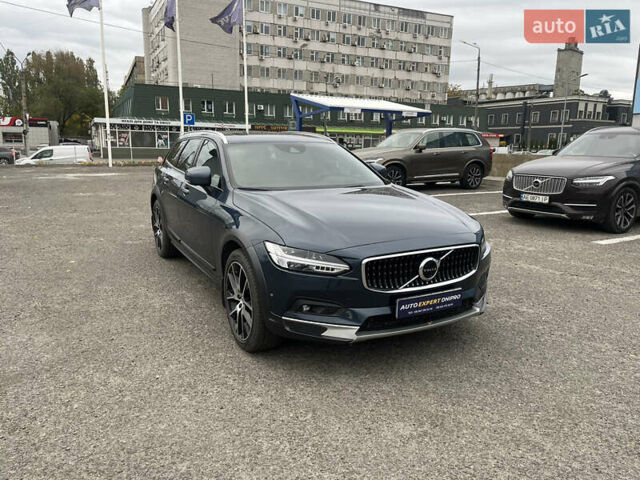 Вольво В90, об'ємом двигуна 1.97 л та пробігом 43 тис. км за 32599 $, фото 1 на Automoto.ua