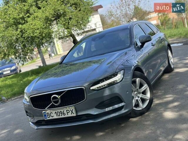 Серый Вольво В90, объемом двигателя 1.97 л и пробегом 343 тыс. км за 23999 $, фото 1 на Automoto.ua