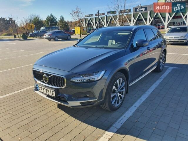 Синій Вольво В90, об'ємом двигуна 2 л та пробігом 61 тис. км за 39900 $, фото 1 на Automoto.ua
