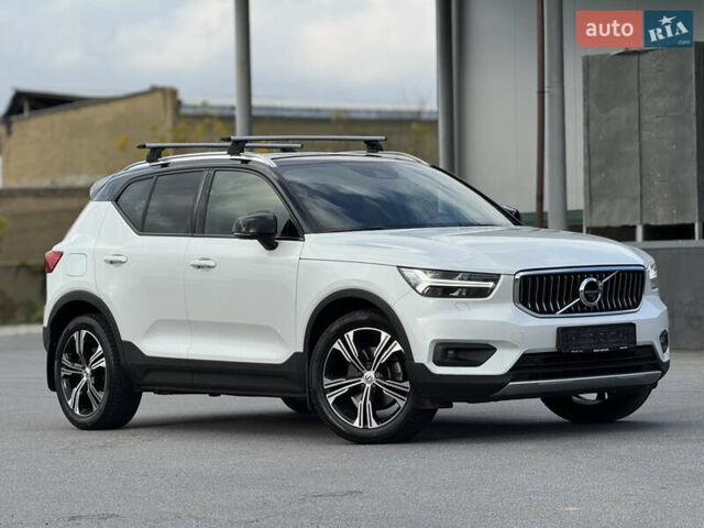 Вольво XC40 2018 в Виннице на Automoto.ua Белый Вольво XC40, объемом двигателя 1.97 л и пробегом 188 тыс. км за 26900 $, фото 1 на Automoto.ua