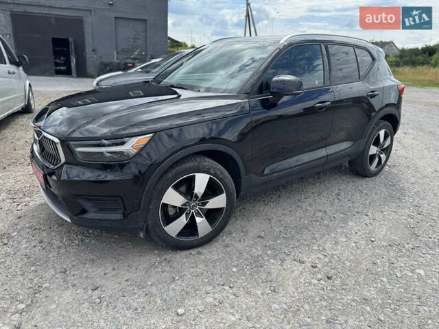 Белый Вольво XC40, объемом двигателя 1.97 л и пробегом 73 тыс. км за 22000 $, фото 1 на Automoto.ua