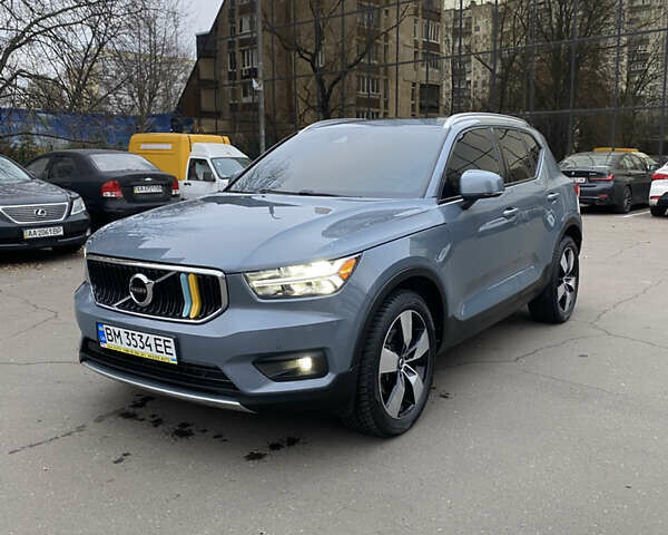 Білий Вольво XC40, об'ємом двигуна 1.97 л та пробігом 33 тис. км за 29000 $, фото 1 на Automoto.ua