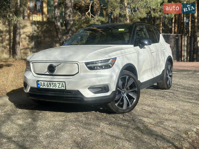 Білий Вольво XC40, об'ємом двигуна 0 л та пробігом 21 тис. км за 29000 $, фото 1 на Automoto.ua