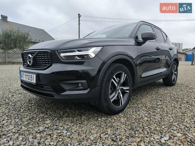 Черный Вольво XC40, объемом двигателя 1.97 л и пробегом 108 тыс. км за 28900 $, фото 1 на Automoto.ua