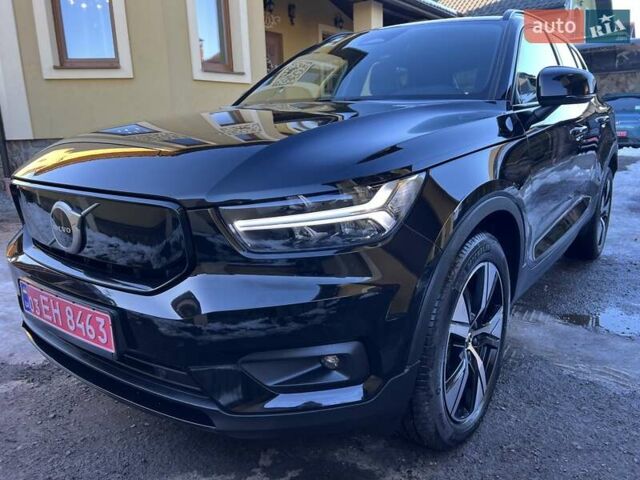 Черный Вольво XC40, объемом двигателя 0 л и пробегом 99 тыс. км за 25950 $, фото 1 на Automoto.ua