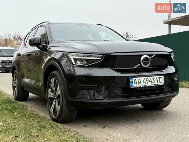 Черный Вольво XC40, объемом двигателя 0 л и пробегом 28 тыс. км за 27500 $, фото 1 на Automoto.ua