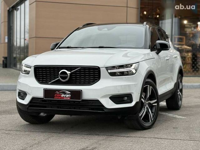 Вольво XC40, об'ємом двигуна 2 л та пробігом 78 тис. км за 25800 $, фото 1 на Automoto.ua