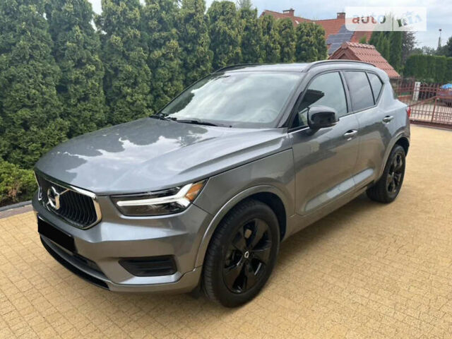 Вольво XC40, об'ємом двигуна 2 л та пробігом 97 тис. км за 28500 $, фото 1 на Automoto.ua