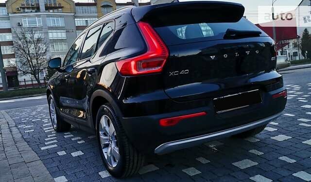 Вольво XC40, об'ємом двигуна 1.97 л та пробігом 42 тис. км за 25000 $, фото 1 на Automoto.ua