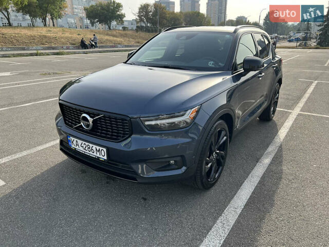 Вольво XC40, объемом двигателя 1.97 л и пробегом 43 тыс. км за 27500 $, фото 1 на Automoto.ua