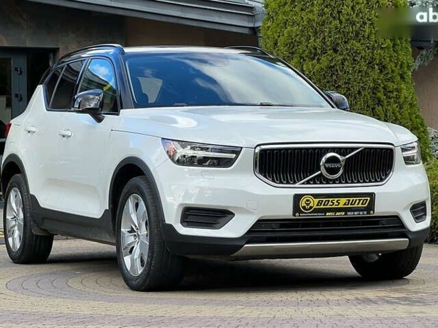 Вольво XC40, объемом двигателя 2 л и пробегом 126 тыс. км за 20900 $, фото 1 на Automoto.ua