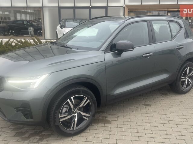 Вольво XC40, объемом двигателя 1.97 л и пробегом 0 тыс. км за 46405 $, фото 1 на Automoto.ua