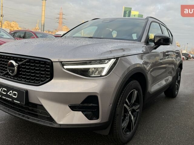 купить новое авто Вольво XC40 2025 года от официального дилера Changan НІКО Мегаполіс Вольво фото