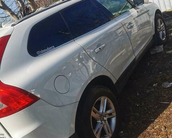 Белый Вольво ХС60, объемом двигателя 3 л и пробегом 190 тыс. км за 6770 $, фото 1 на Automoto.ua