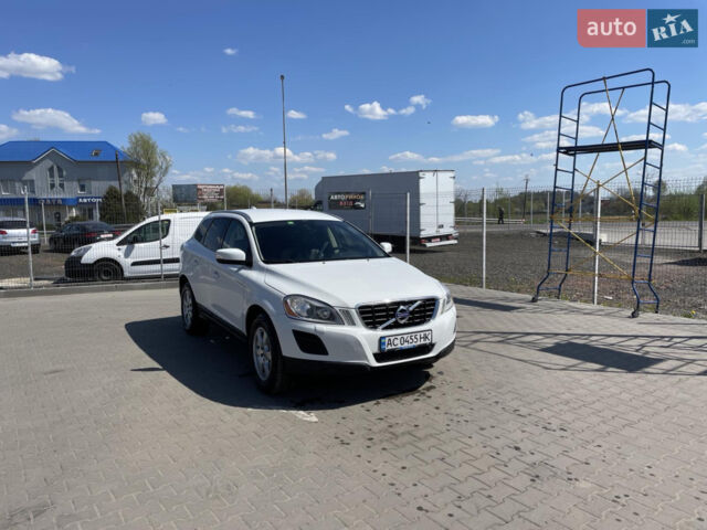 Білий Вольво ХС60, об'ємом двигуна 2.4 л та пробігом 310 тис. км за 13700 $, фото 1 на Automoto.ua