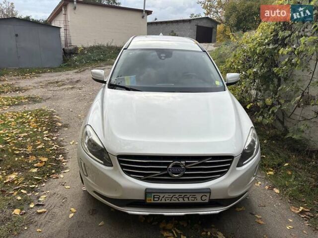 Білий Вольво ХС60, об'ємом двигуна 2 л та пробігом 122 тис. км за 17400 $, фото 1 на Automoto.ua