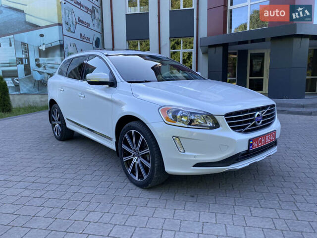 Белый Вольво ХС60, объемом двигателя 2 л и пробегом 155 тыс. км за 16800 $, фото 1 на Automoto.ua