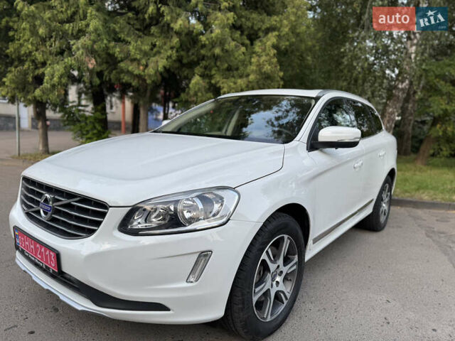Білий Вольво ХС60, об'ємом двигуна 3 л та пробігом 200 тис. км за 14300 $, фото 1 на Automoto.ua