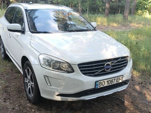 Білий Вольво ХС60, об'ємом двигуна 2.4 л та пробігом 238 тис. км за 18350 $, фото 1 на Automoto.ua