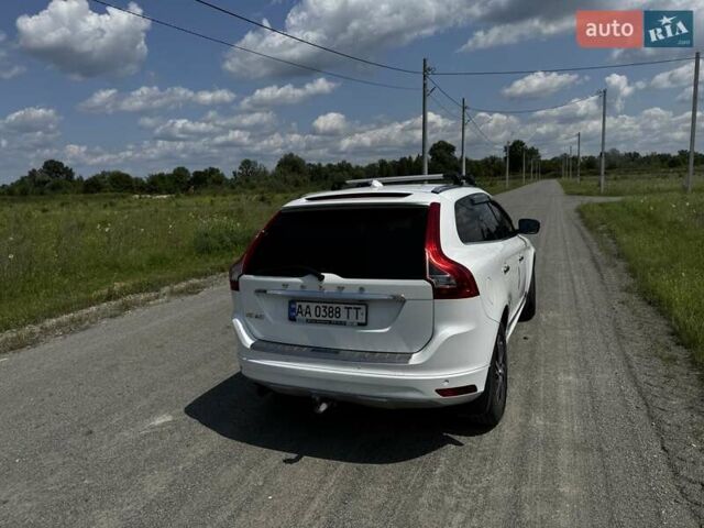 Белый Вольво ХС60, объемом двигателя 1.98 л и пробегом 144 тыс. км за 22700 $, фото 1 на Automoto.ua