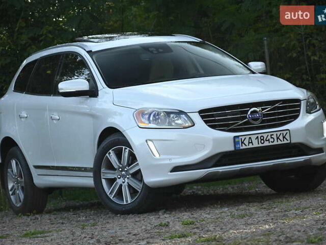 Белый Вольво ХС60, объемом двигателя 1.97 л и пробегом 139 тыс. км за 18600 $, фото 1 на Automoto.ua