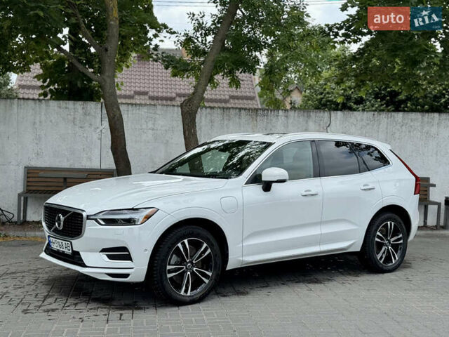 Білий Вольво ХС60, об'ємом двигуна 1.97 л та пробігом 129 тис. км за 28000 $, фото 1 на Automoto.ua