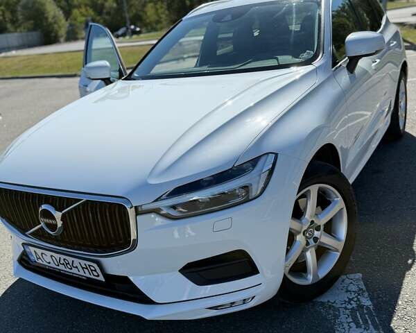 Белый Вольво ХС60, объемом двигателя 1.97 л и пробегом 160 тыс. км за 35000 $, фото 1 на Automoto.ua