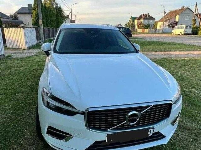 Белый Вольво ХС60, объемом двигателя 2 л и пробегом 66 тыс. км за 35000 $, фото 1 на Automoto.ua